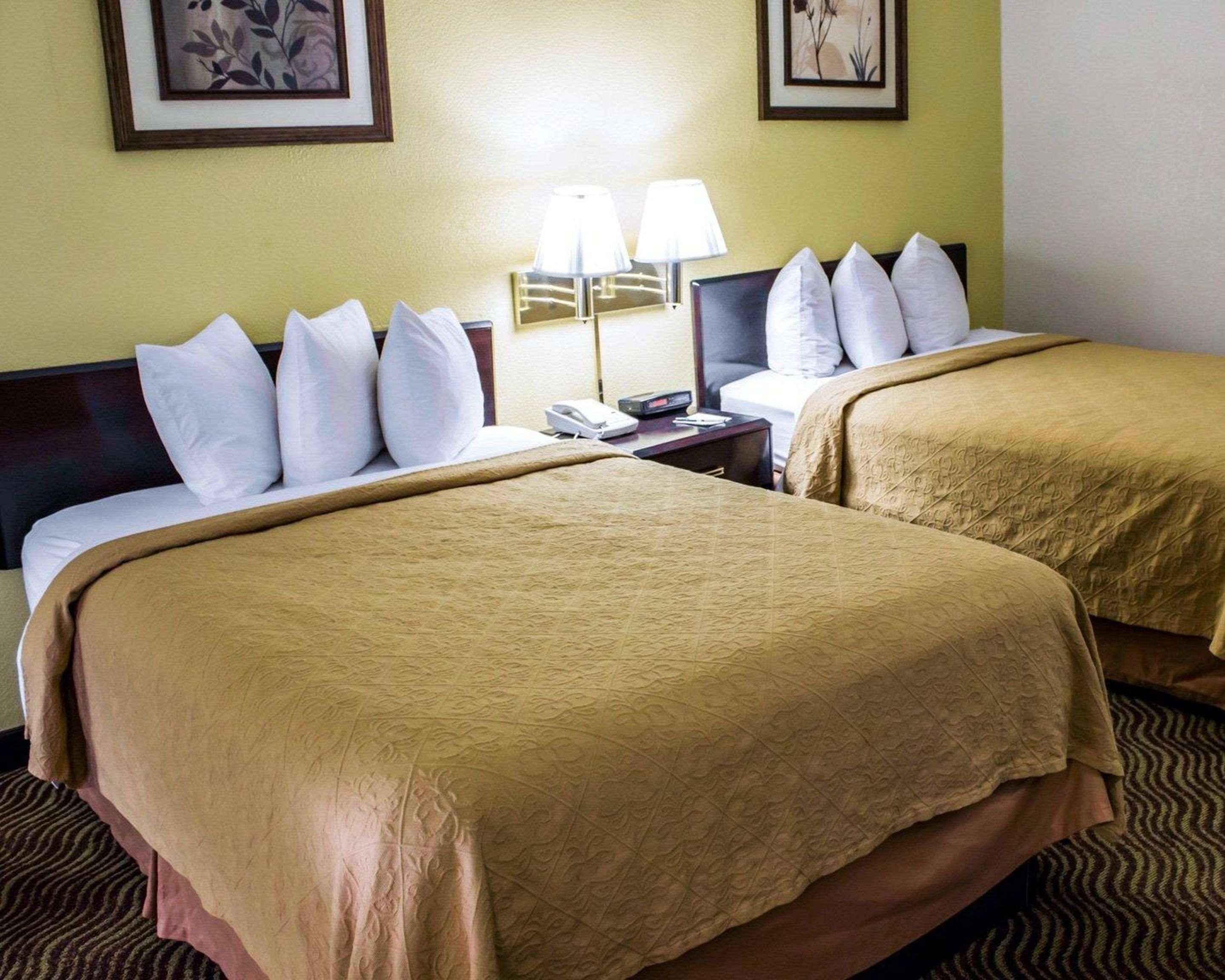 Quality Inn Rocky Mount Exterior foto