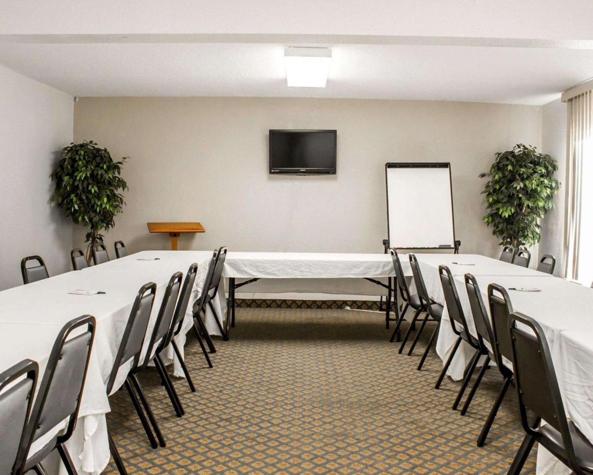 Quality Inn Rocky Mount Exterior foto
