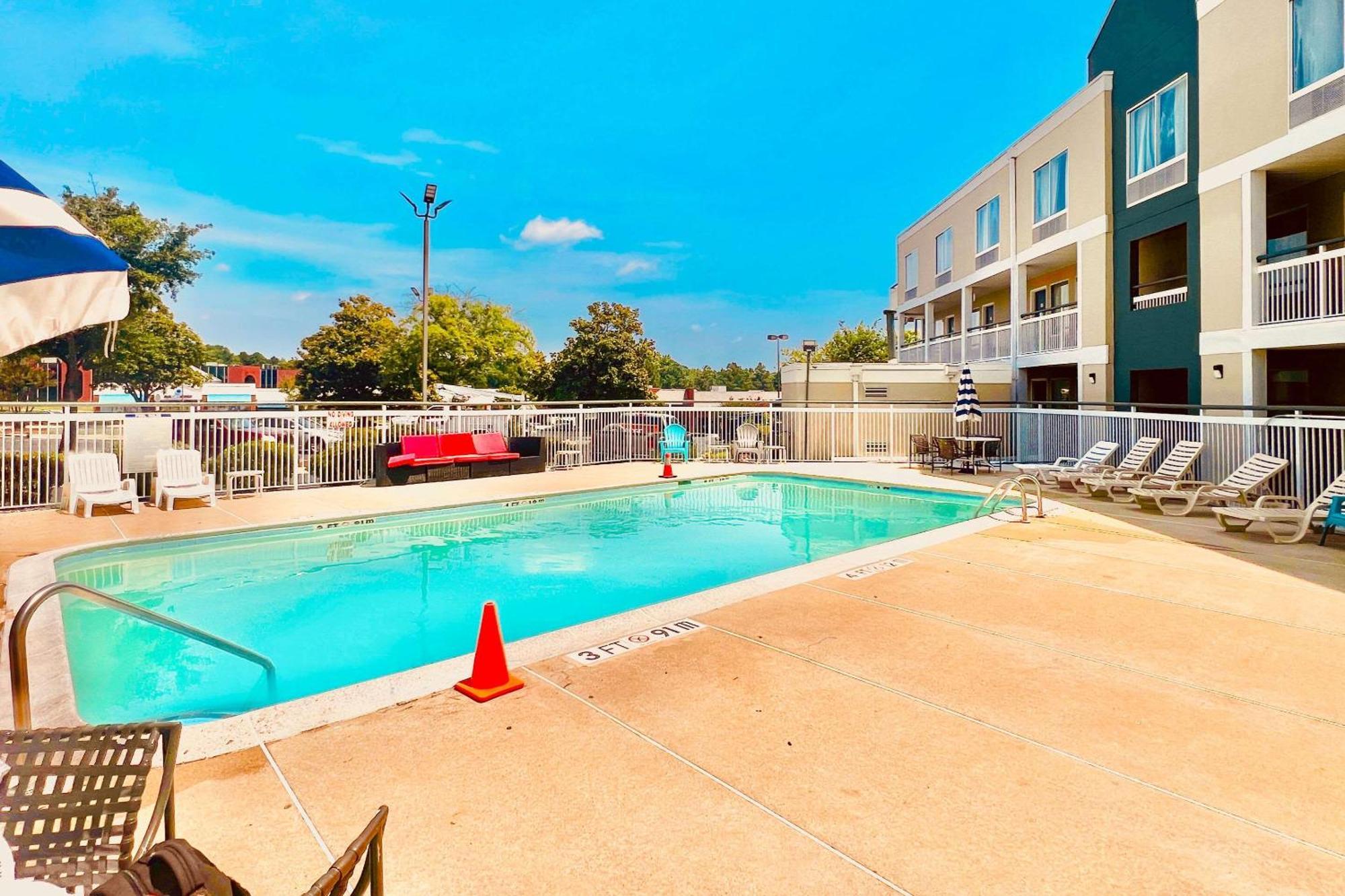 Quality Inn Rocky Mount Exterior foto